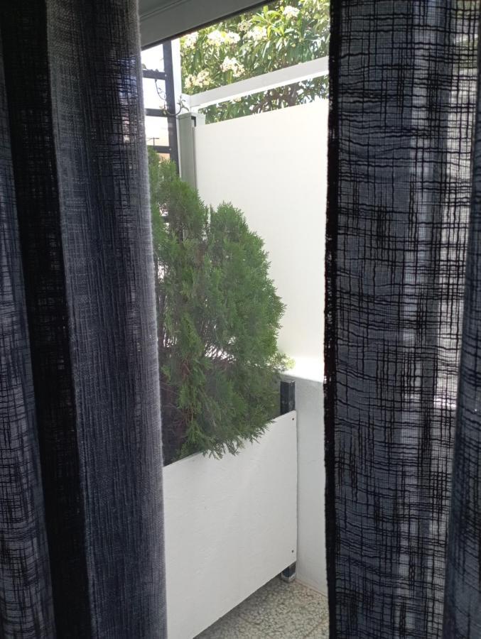 Το Διαμερισμα Τησ Μαιρησ Or Mary'S Apartment Paradisi  Ngoại thất bức ảnh
